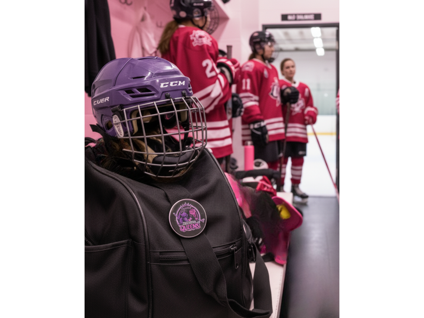 Bag Swagger Hockey Pin